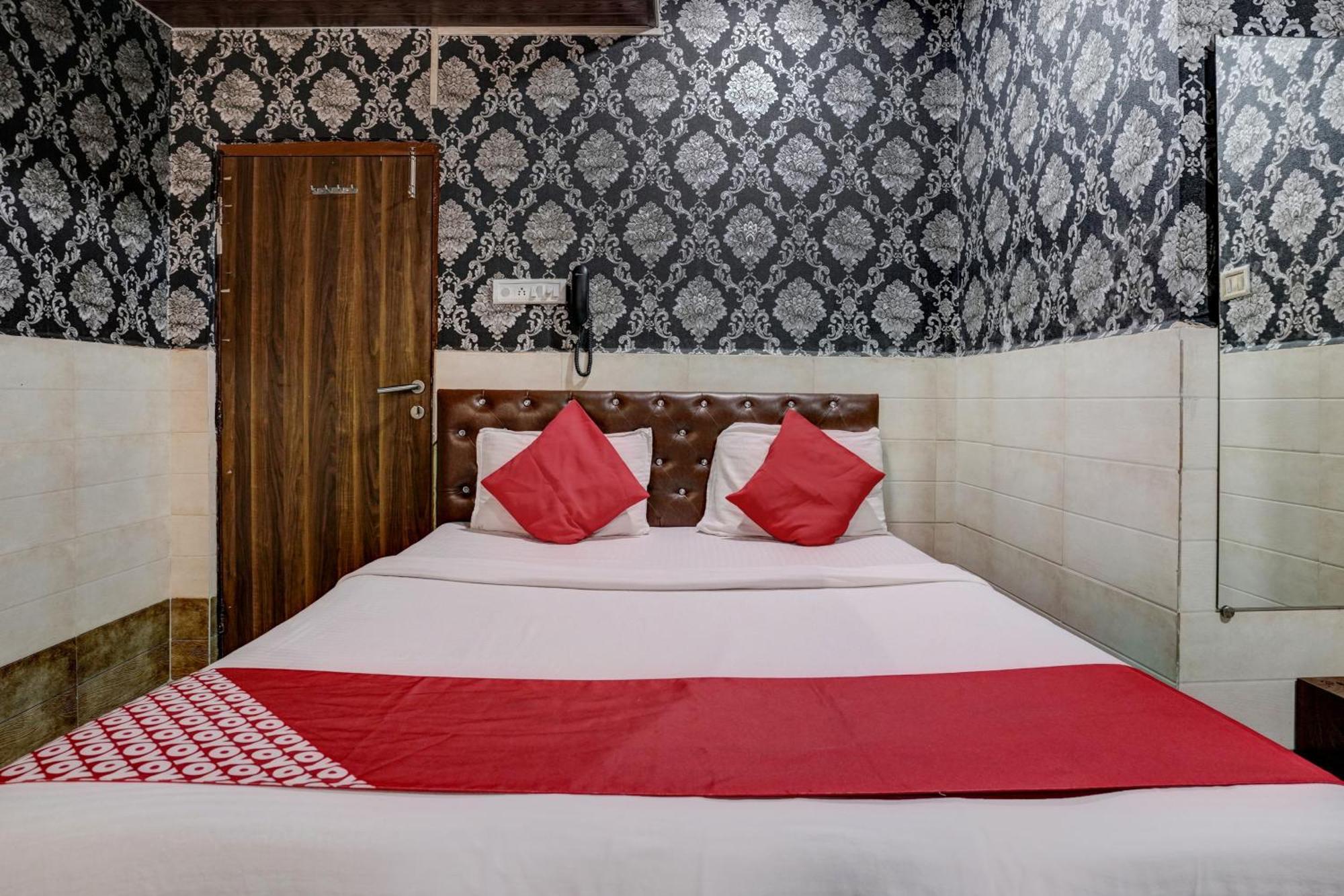 Hotel O Sapna Residency Mumbai Ngoại thất bức ảnh